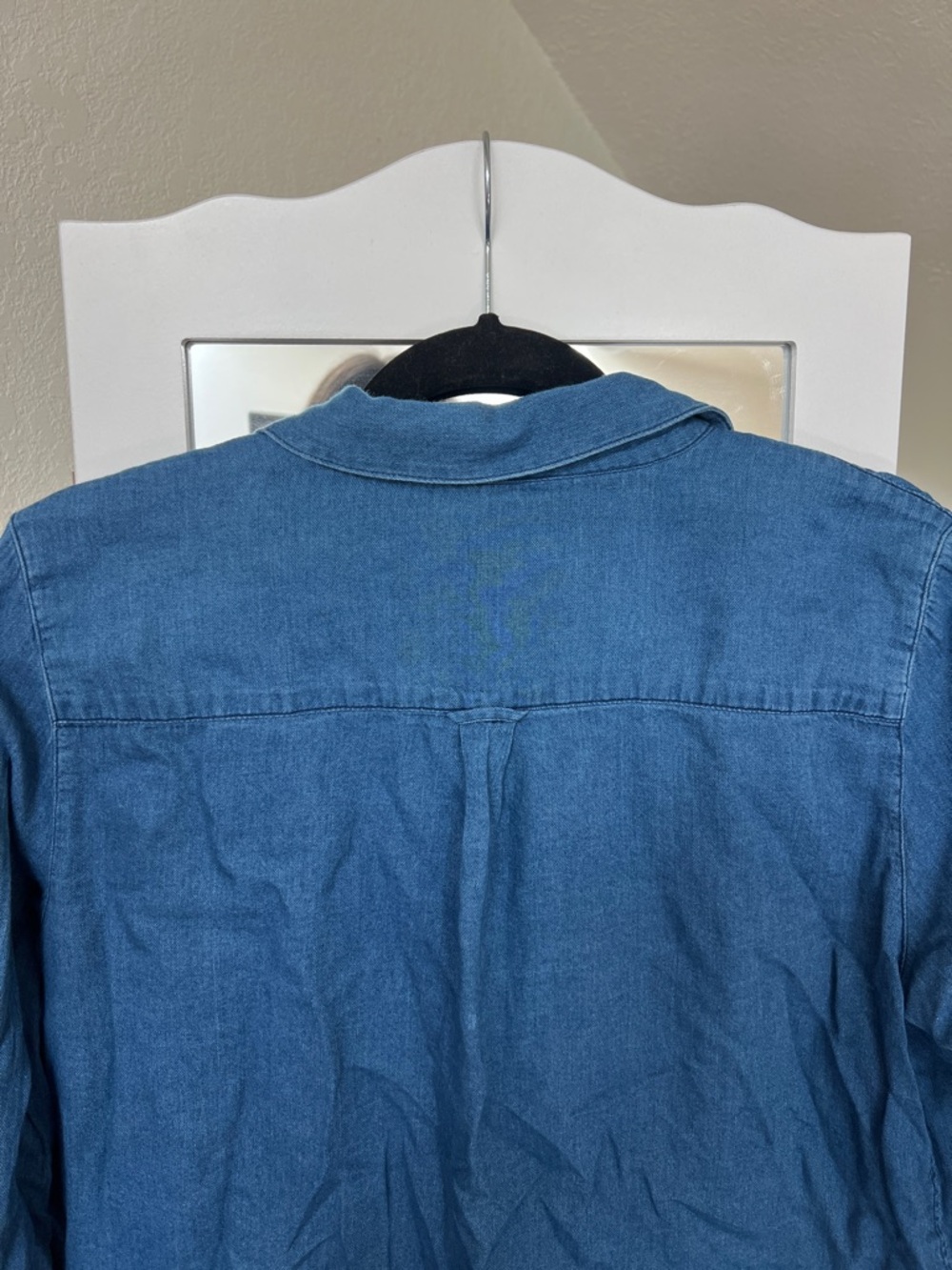 •KUT• Denim Button-Up Shirt - Picture 4 of 4